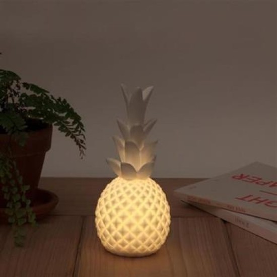 BUFFER® Ananas Şeklinde Desenli Büyük Boy Pilli Masa ve Gece Lambası BUFFER® Ananas Şeklinde Desenli Büyük Boy Pilli Masa ve Gece Lambası