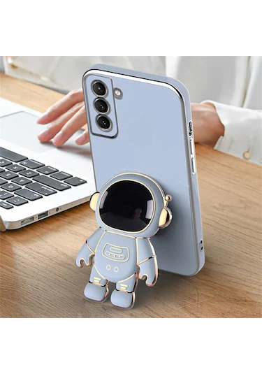 astronot-telefon-tutucu.webp
