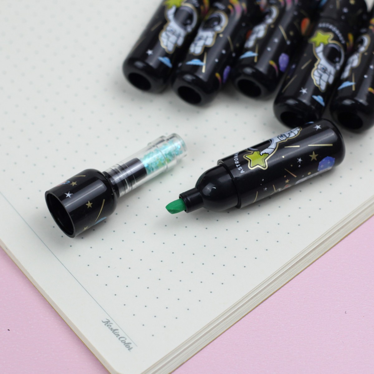 IMG_0138.jpeg Astronot Fosforlu Kalem Seti - Görsel 1